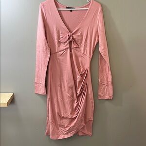 Chic Long Sleeve Pink Dress with Bow Detail